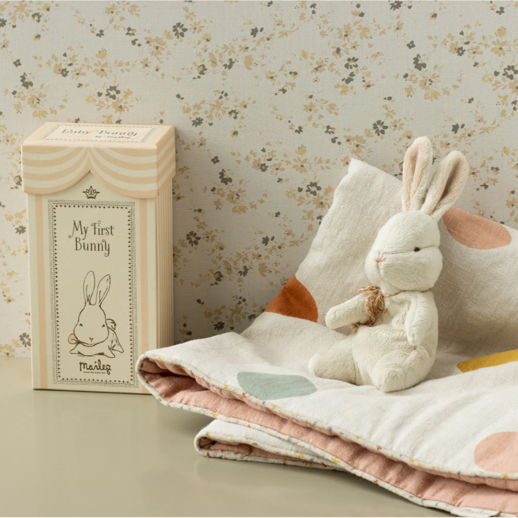 Maileg My First Bunny - Off White - Winter's Moon 