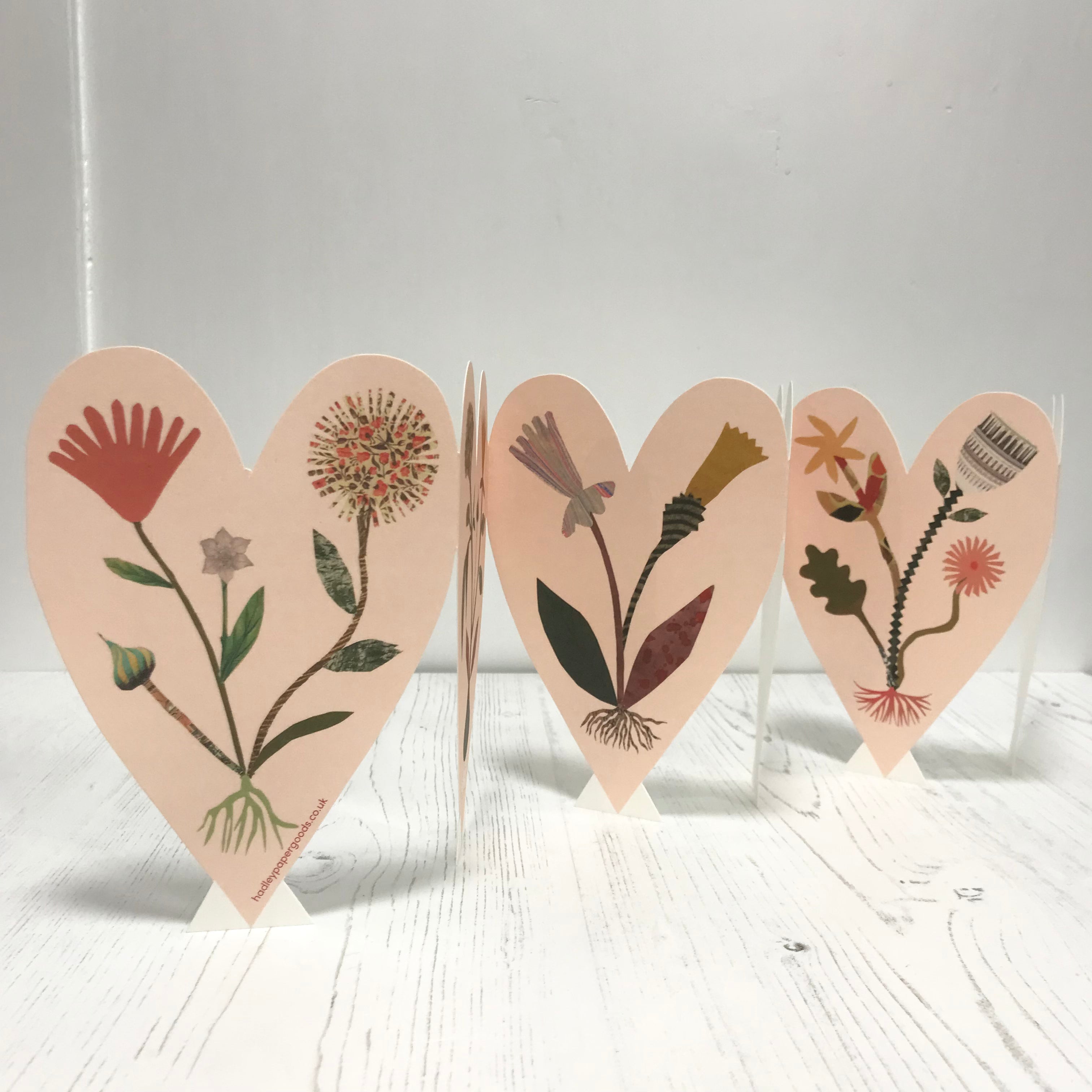 Floral Heart Concertina Greetings Card - Winter's Moon 